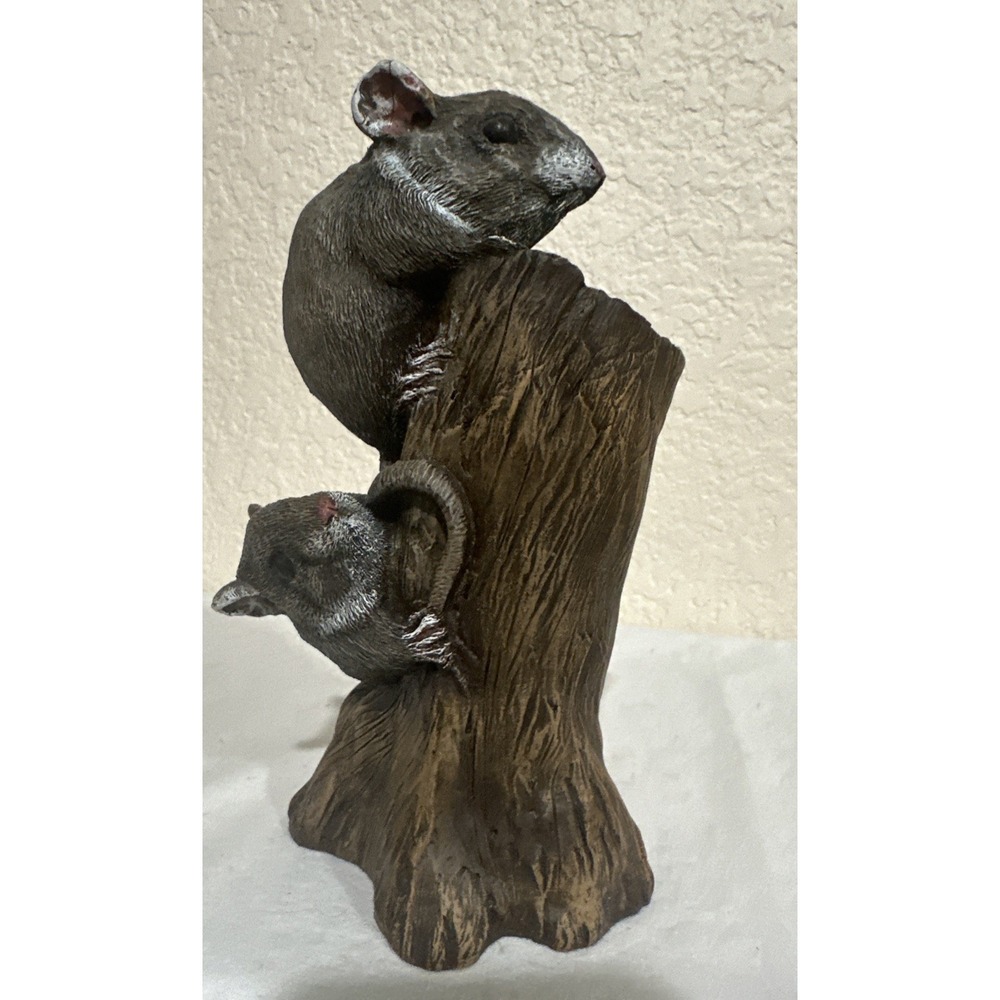 Stump Dwellers | Hand-Painted Mice Figurine by Gary Stevenso | Aus-Ben Studios